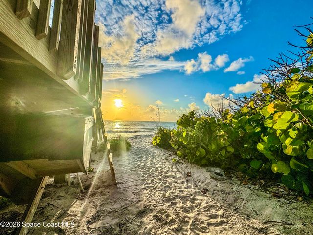 8066 104th Avenue, Vero Beach, FL 32967