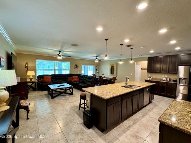 8066 104th Avenue, Vero Beach, FL 32967