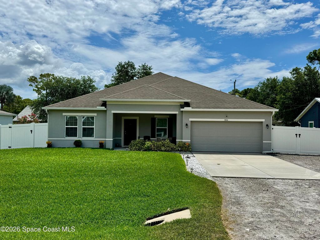 8066 104th Avenue, Vero Beach, FL 32967