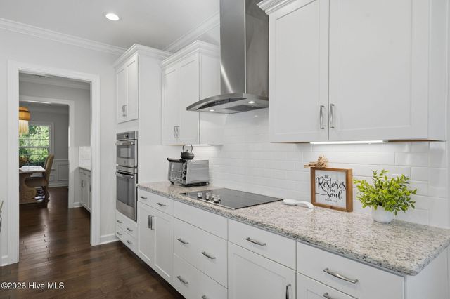 7228 Maple Leaf Drive, Wilmington, NC 28411