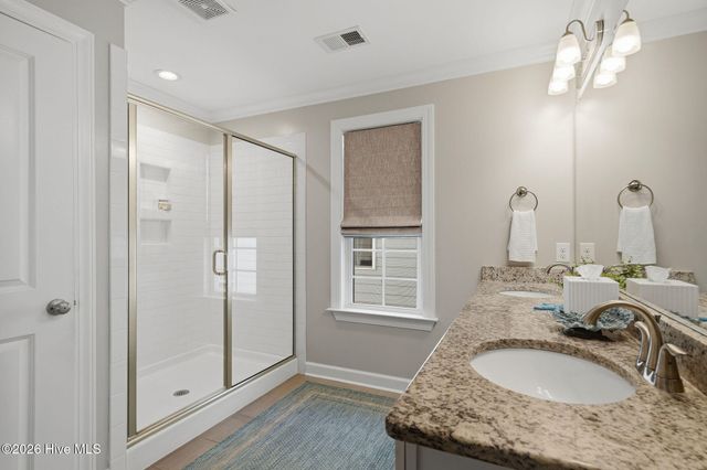 7228 Maple Leaf Drive, Wilmington, NC 28411