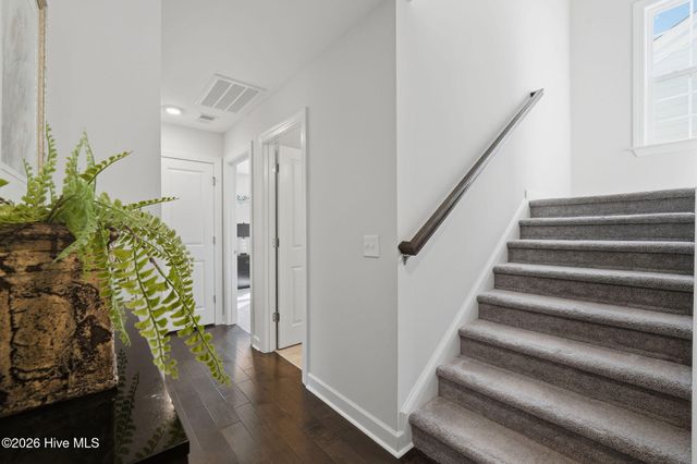 7228 Maple Leaf Drive, Wilmington, NC 28411