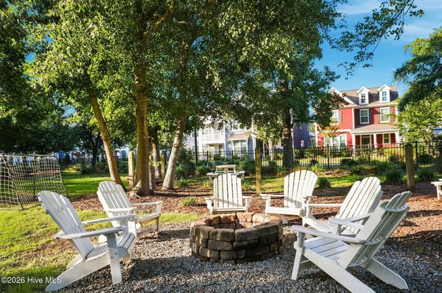 7228 Maple Leaf Drive, Wilmington, NC 28411