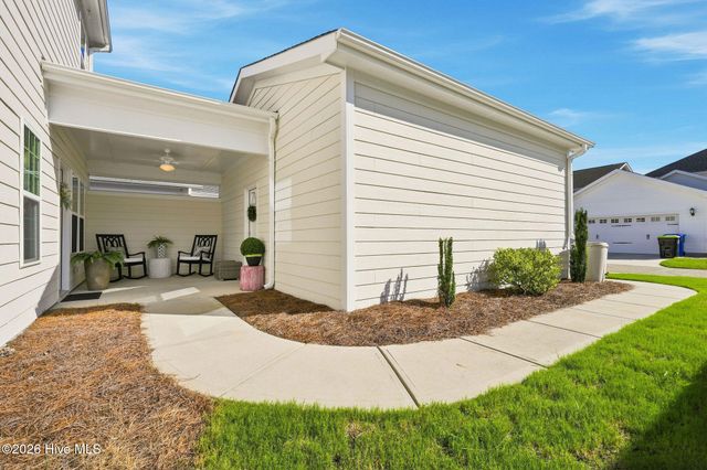 7228 Maple Leaf Drive, Wilmington, NC 28411