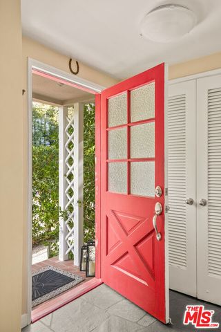 9720 Yoakum Drive, Beverly Hills, CA 90210