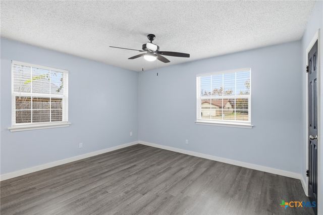 1310 Ruiz Dr, Killeen, TX 76543