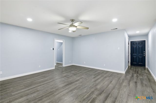 1310 Ruiz Dr, Killeen, TX 76543