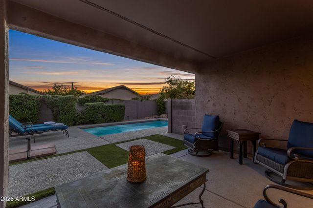 4817 E SWILLING Road, Phoenix, AZ 85054