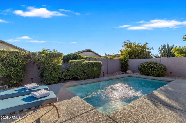 4817 E SWILLING Road, Phoenix, AZ 85054
