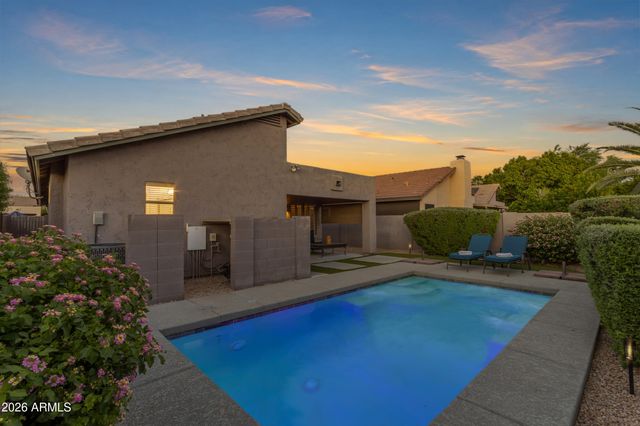4817 E SWILLING Road, Phoenix, AZ 85054