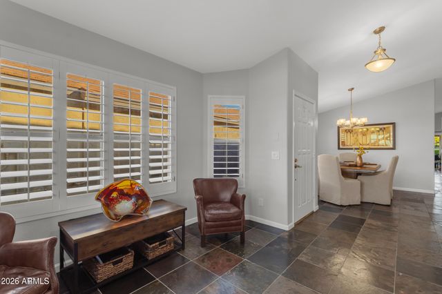 4817 E SWILLING Road, Phoenix, AZ 85054