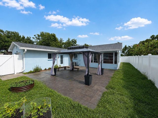 3753 15TH AVENUE N, St Petersburg, FL 33713