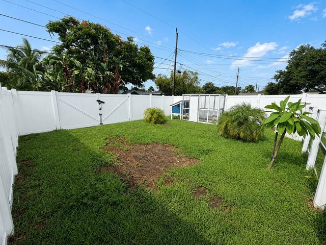 3753 15TH AVENUE N, St Petersburg, FL 33713