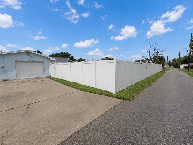 3753 15TH AVENUE N, St Petersburg, FL 33713