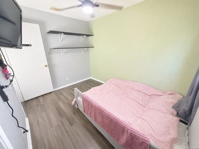 9643 SEKULA DR, San Antonio, TX 78250