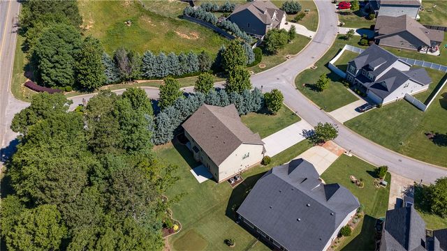 183 Wild Hickory Circle, Easley, SC 29642