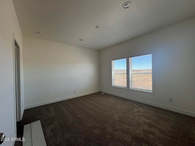 20605 E CONESTOGA Drive, Mayer, AZ 86333