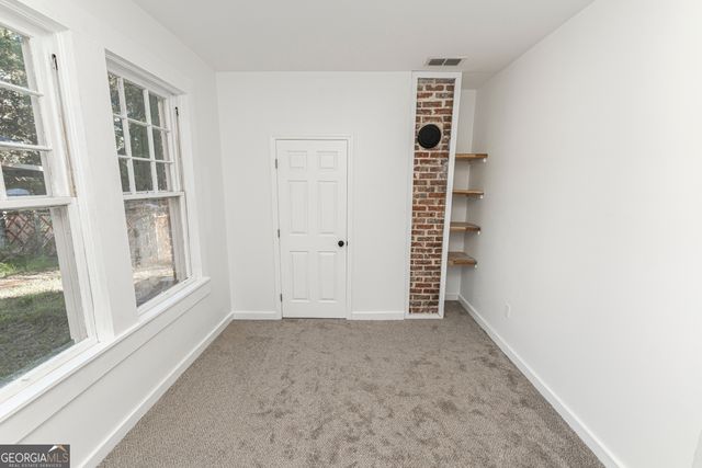 622 Whitney Avenue, Albany, GA 31701