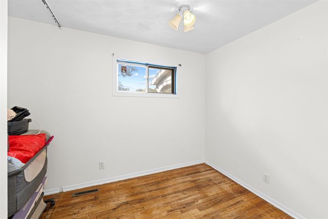 366 Maple Ave, Salina, KS 67401