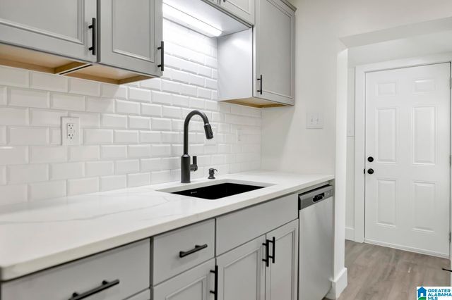 1701 Valley Ave Apt C, Homewood, AL 35209