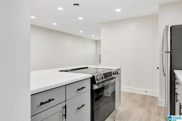 1701 Valley Ave Apt C, Homewood, AL 35209