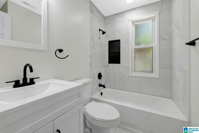 1701 Valley Ave Apt C, Homewood, AL 35209