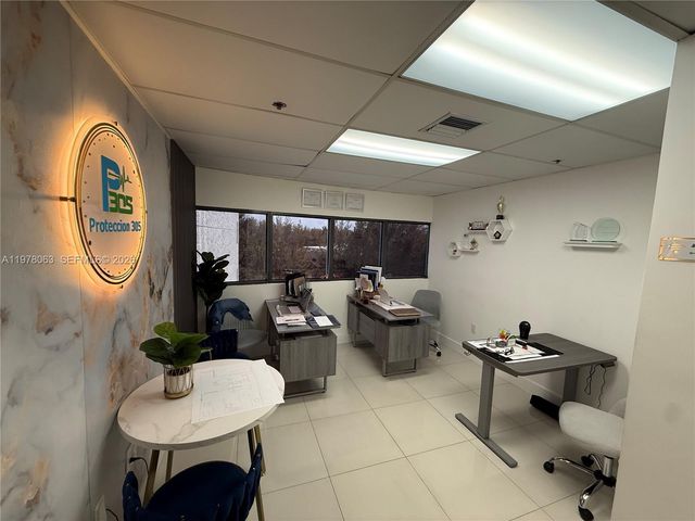 9600 NW 25th St 6B, Doral, FL 33172