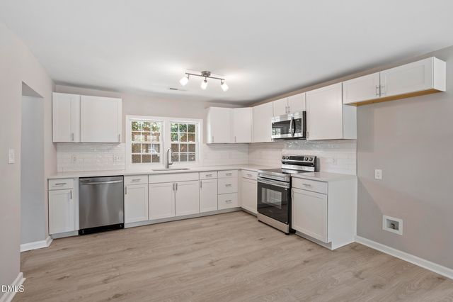 604 E Townsend Street, Dunn, NC 28334