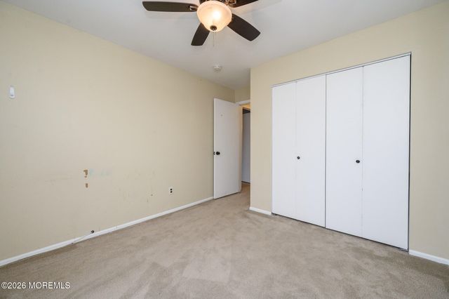 182 Edinburgh Court, Matawan, NJ 07747