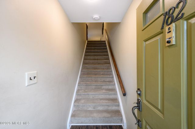 182 Edinburgh Court, Matawan, NJ 07747