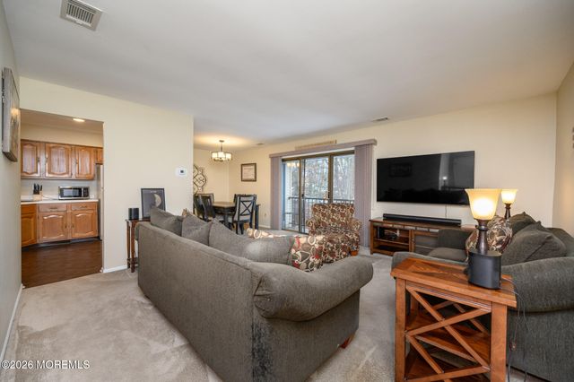 182 Edinburgh Court, Matawan, NJ 07747