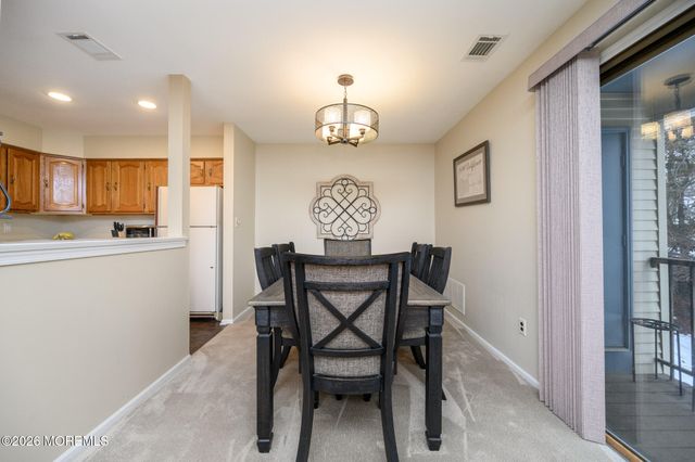 182 Edinburgh Court, Matawan, NJ 07747