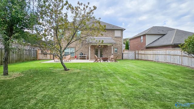 6609 Emmett Drive, Owens Cross Roads, AL 35763