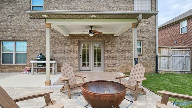 6609 Emmett Drive, Owens Cross Roads, AL 35763