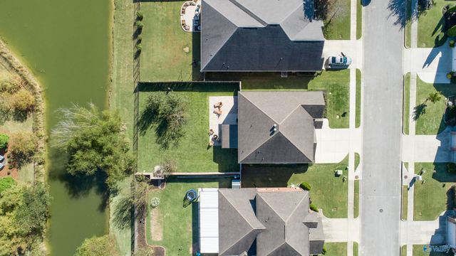 6609 Emmett Drive, Owens Cross Roads, AL 35763