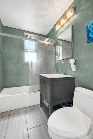 2550 Independence Avenue 5P, Bronx, NY 10463