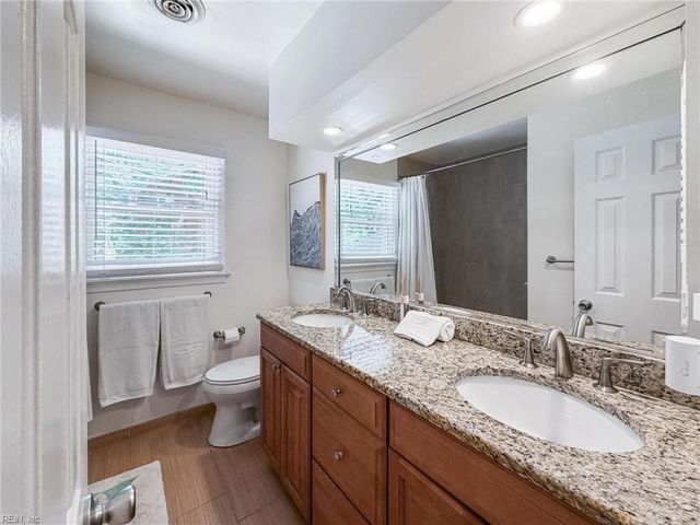 616 Lynn Shores DR, Virginia Beach, VA 23452