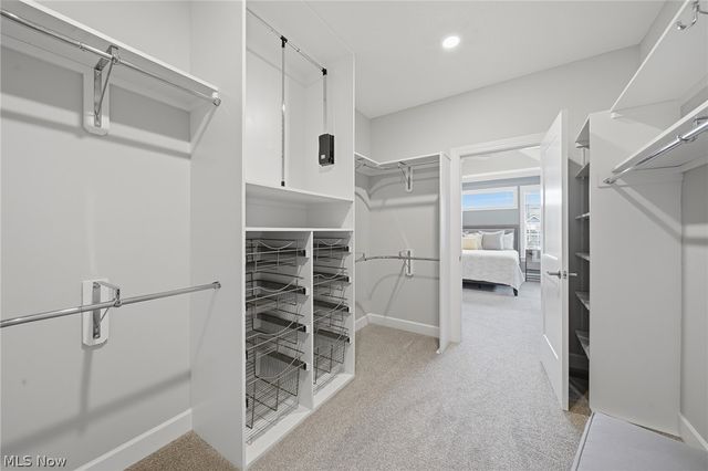 8872 Scotsbury Glen Street NW, Massillon, OH 44646