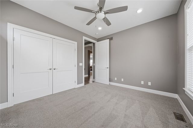 8872 Scotsbury Glen Street NW, Massillon, OH 44646