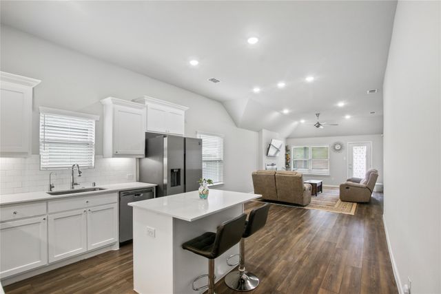 1613 Wayback Drive, Celina, TX 75009