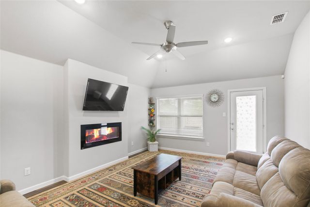 1613 Wayback Drive, Celina, TX 75009