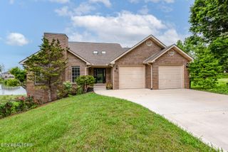 4915 Masters Drive, Maryville, TN 37801