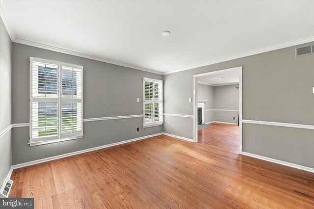 1573 SILO RD, Yardley, PA 19067
