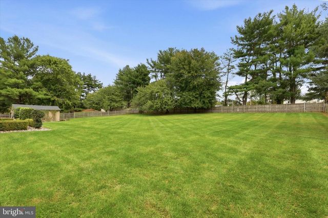 1573 SILO RD, Yardley, PA 19067