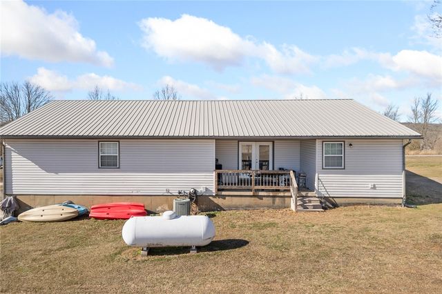127 Walnut Lane, Western Grove, AR 72685