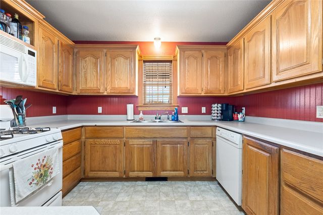 127 Walnut Lane, Western Grove, AR 72685