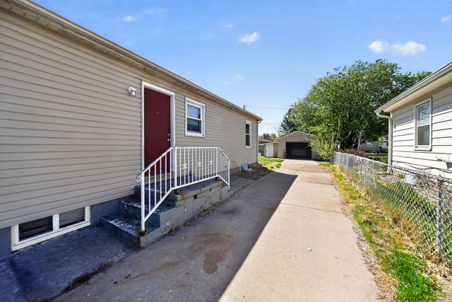 3405 3RD Avenue, Council Bluffs, IA 51501