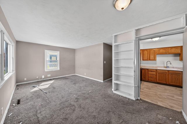 3405 3RD Avenue, Council Bluffs, IA 51501