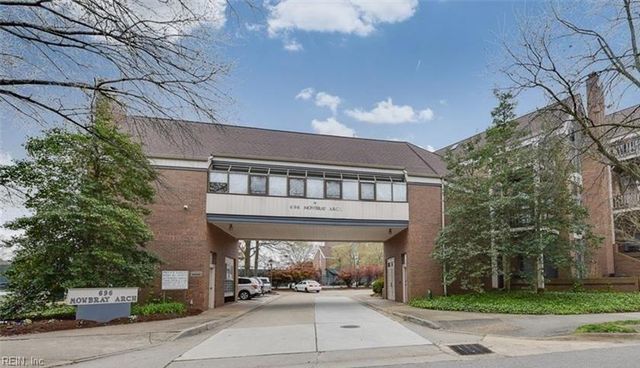696 Mowbray Arch Apt 540, Norfolk, VA 23507
