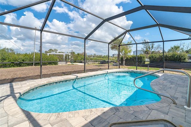 130 CRESTVIEW DRIVE, Englewood, FL 34223